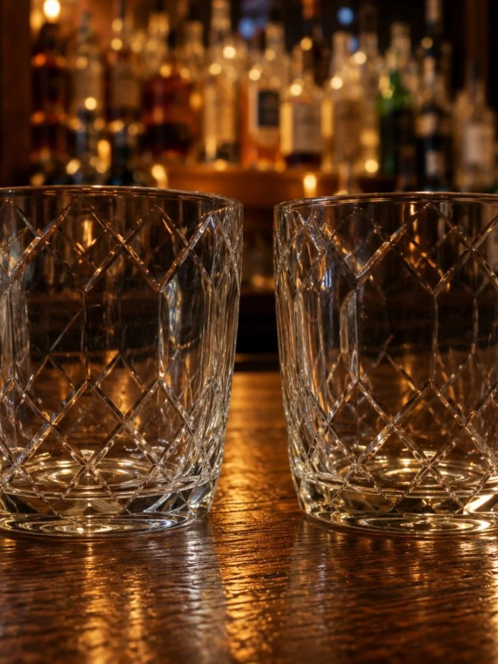 Crown Royal Etched Whiskey Rocks Glasses Set of 2 Diamond Pattern Heavy Barware